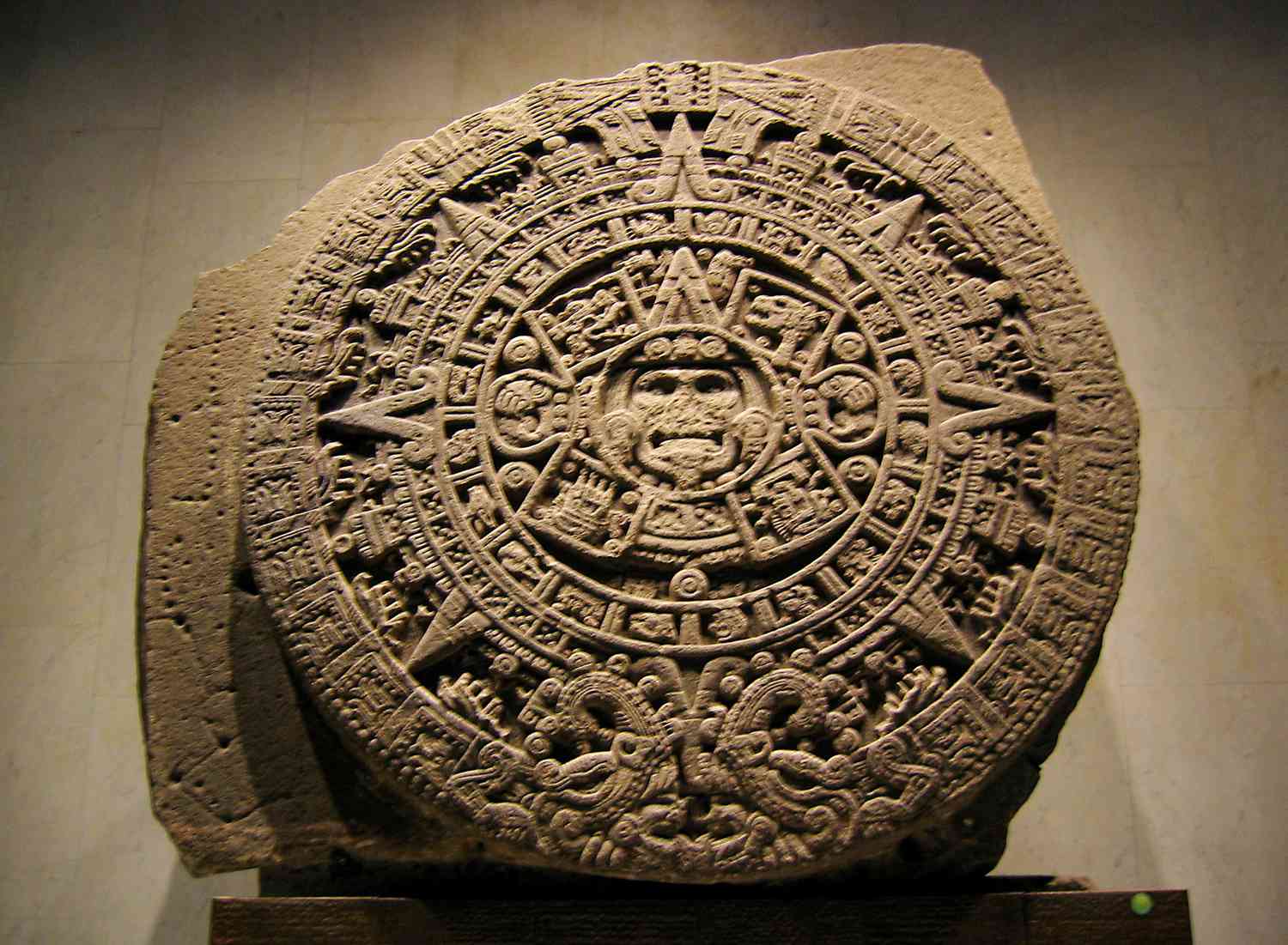 Piedra del Sol, Museo Nacional de Antropología